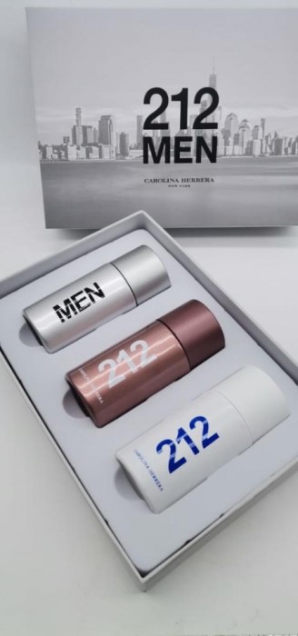 Подарочный набор Carolina Herrera 212 Men 3х30 мл
